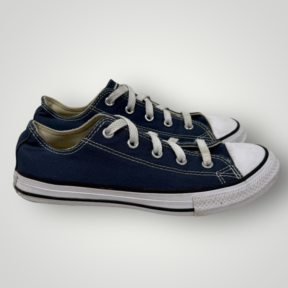 Kids Converse All Star size 2.5